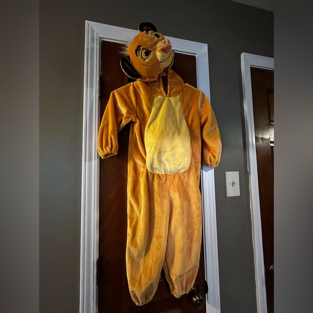 Disney’s Lion King Simba Costume Unisex Size 4T